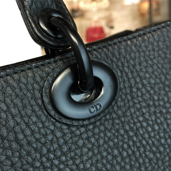 D10r issimo 1663 32cm x 12cm x 22cm