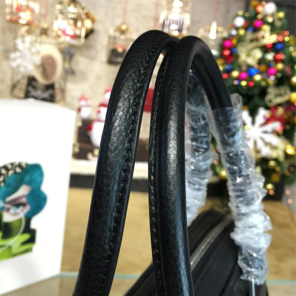 Pra*a leather briefcase 4199 38cm x 7.5cm x 28cm