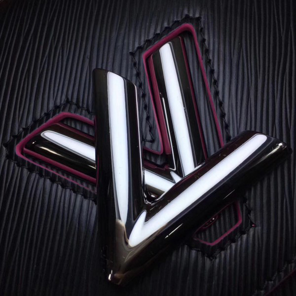 l0vis Vvtt0n twist noir hot pink mm 3784_23cm x 8 cmx 18 cm