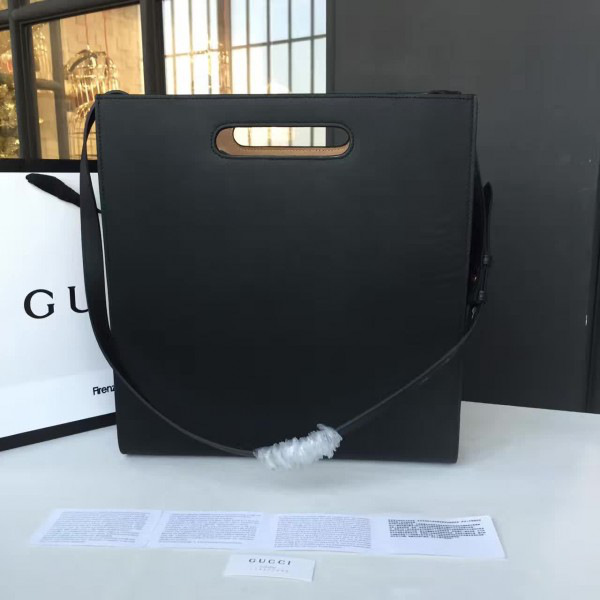 Gvc*1 ghost leather 35.5cm x 38cm x 12 cm