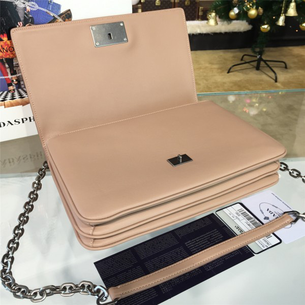 Pra*a metal closure 3917 30cm x 7cm x 19cm