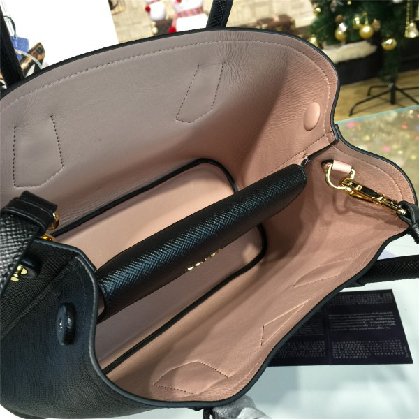 Pra*a double bag 4171 27cm x 11.5cm x 19.5cm