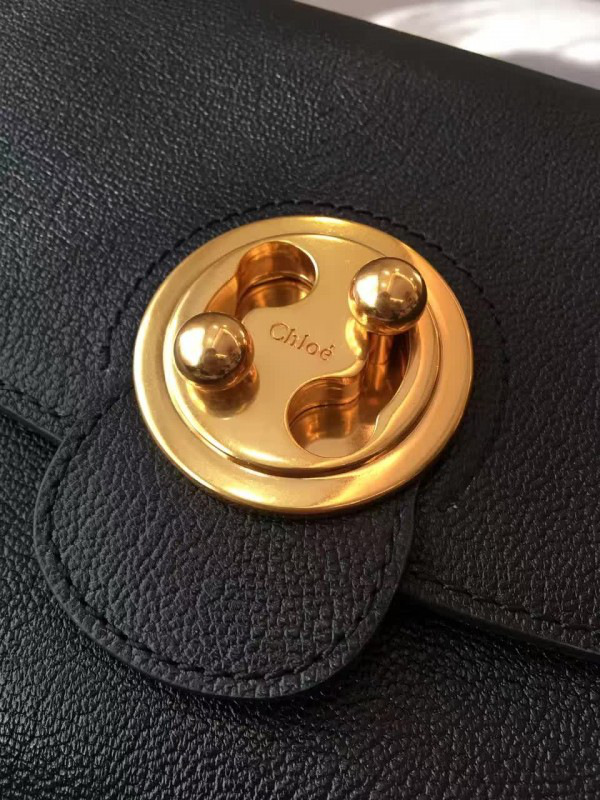 Chloe leather mily z1359 23.5cm x 18cm x 8.5cm