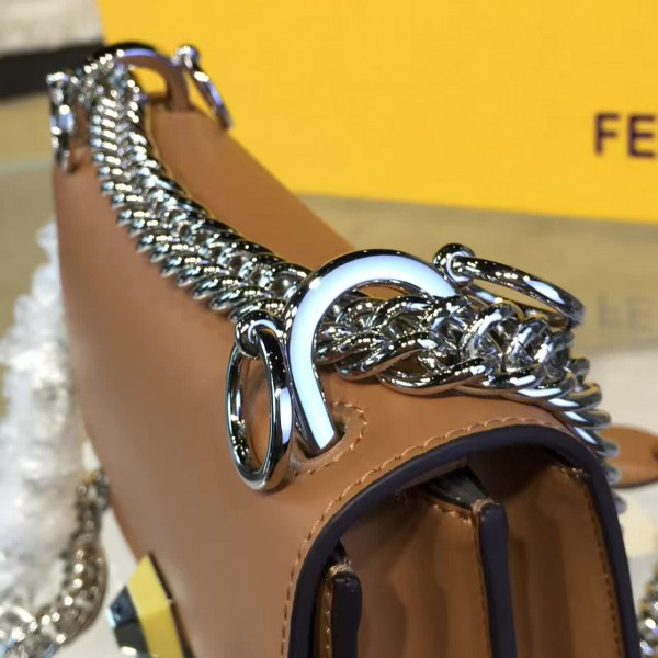 F**di kan i 1935 19cm x 14cm x 9cm