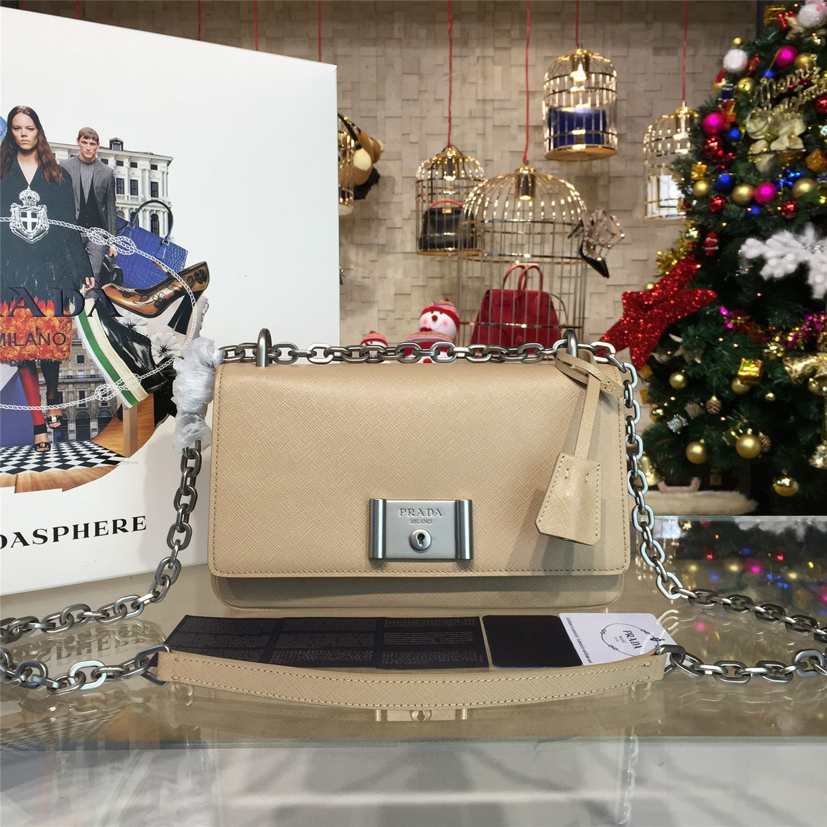 Pra*a metal closure 3942 24cm x 6.5cm x 14cm