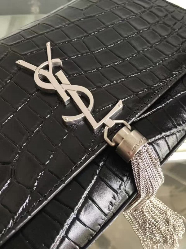 Y51 monogram kate sliver tassel in embossed cocodile shiny leather  5033  24cm x 14.5cm x 5.5cm