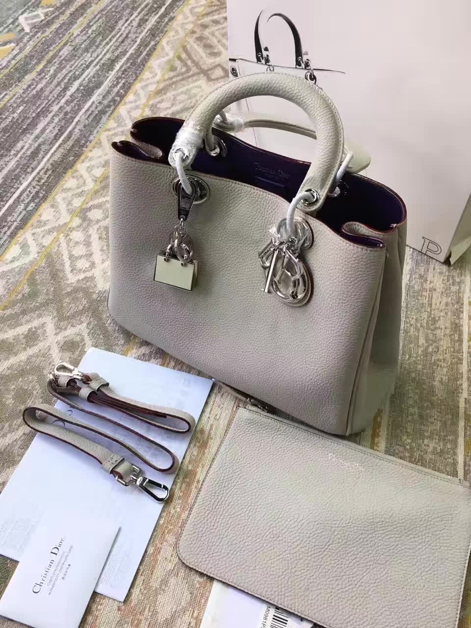 D10r issimo 1655 32cm*23cm*12cm