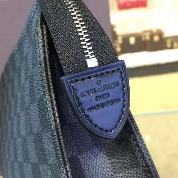 l0vis Vvtt0n toiletry cohotbag pouch 26 m47542