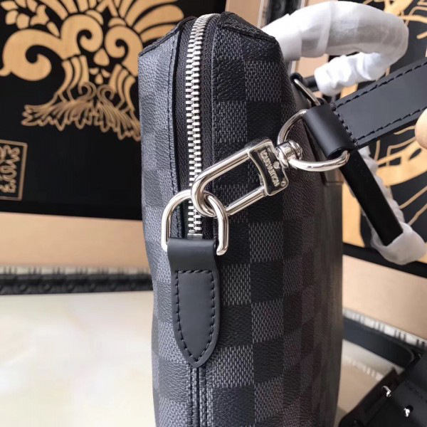 l0vis Vvtt0n porte documents jour damier cobalt canvas 3834 37cm