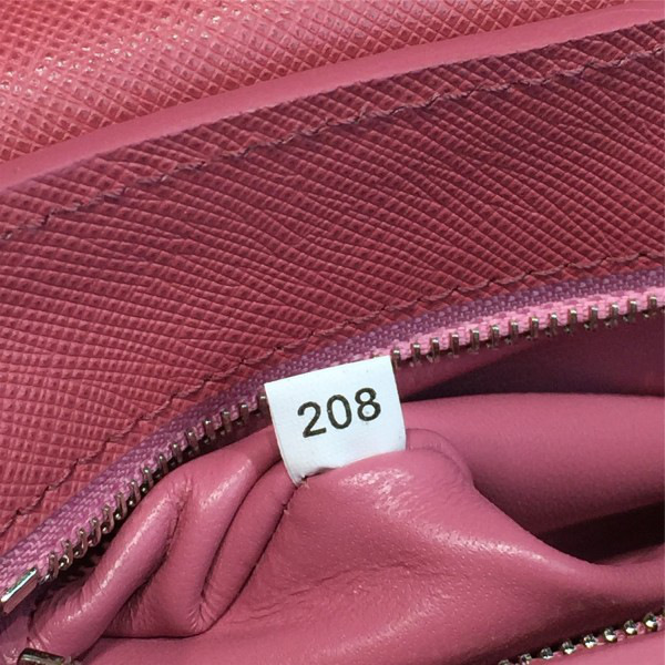 Pra*a metal closure 3919 23.5cm x 4.5cm x 15cm