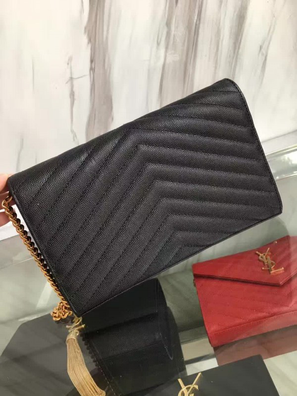 Y51 envelope chain wallet 5092 22cm x 5.5cm x 13.5cm