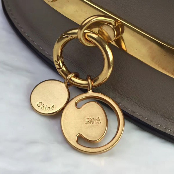 Chloe leather nile z1340 20cm x 12cm x 6cm