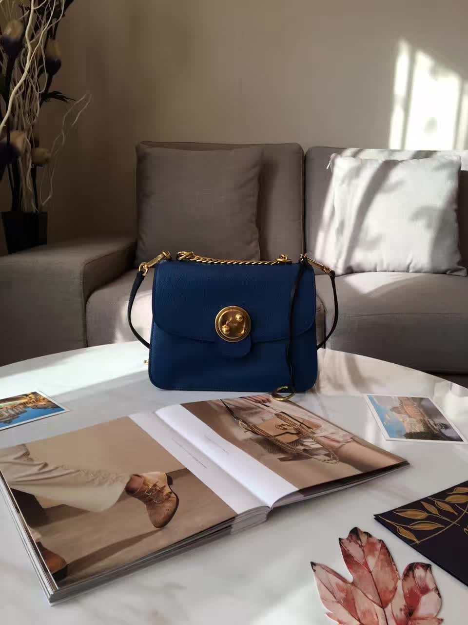 Chloe leather mily z1345 23.5cm x 18cm x 8.5cm