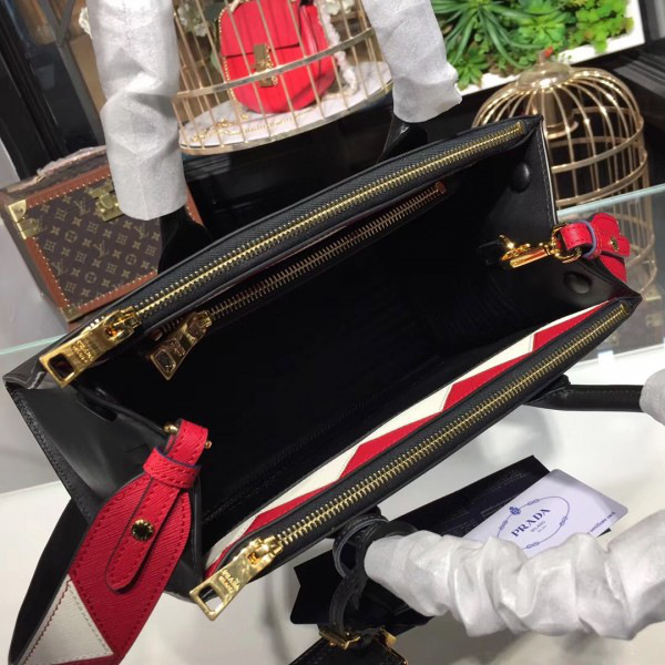 Pra*a esplanade saffiano 30*15*21cm