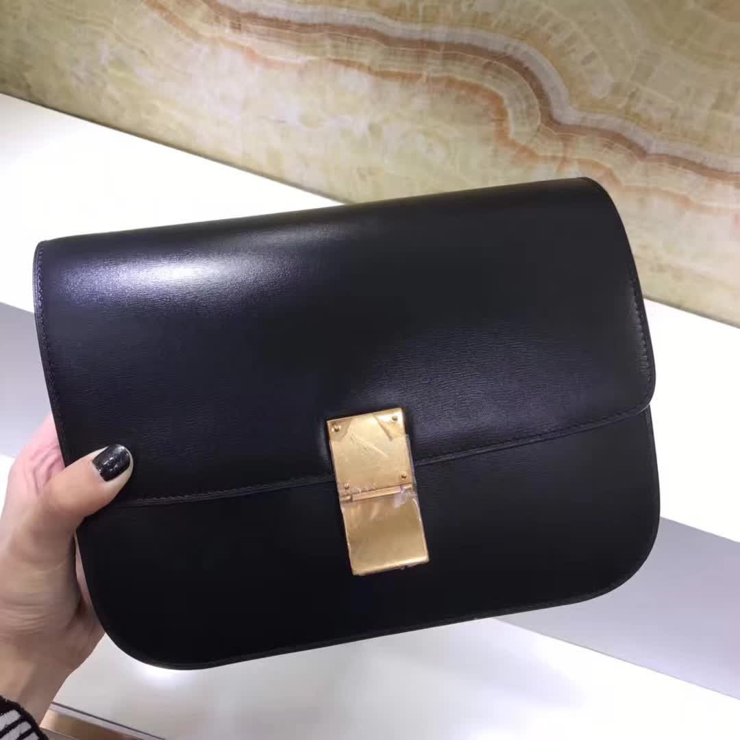 Ce1i*e leather classic box z1135 24cm x 7cmx 19cm