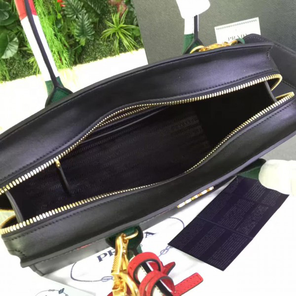 Pra*a esplanade 3871 24cm x17cm x 9cm