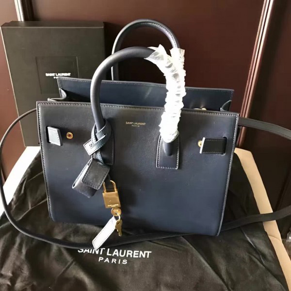 Y51 sac de jour in grained leather 4902 26cm x 21cm x 13cm