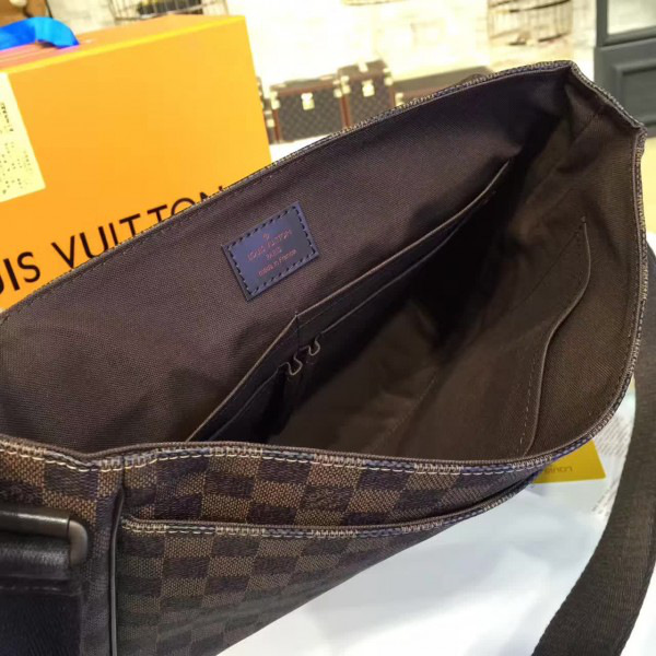 l0vis Vvtt0n district cohotbag mm damier ebène canvas 3416