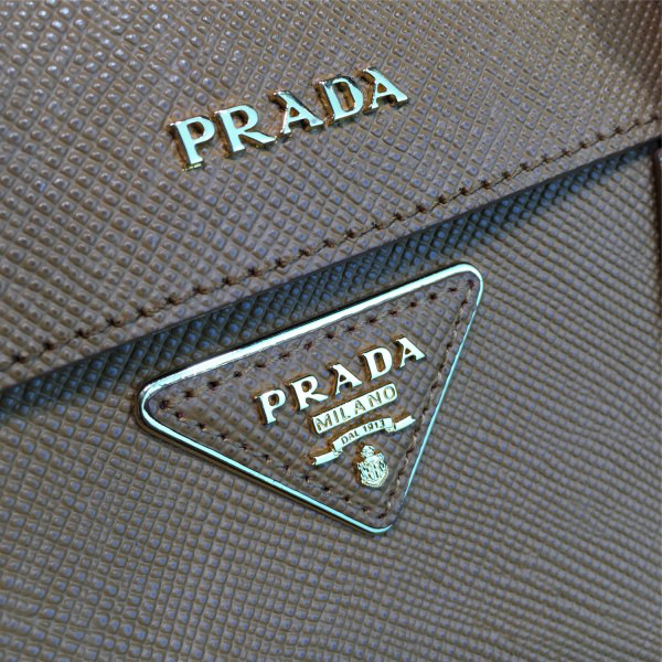 Pra*a cortex double medium bag z4084 32.5cm x 13.5cm x 24.5cm