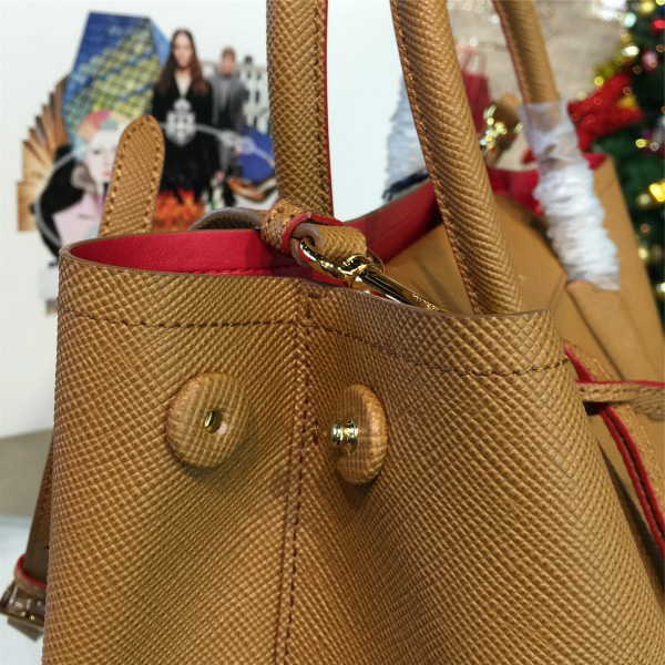 Pra*a cortex double medium bag z4084 32.5cm x 13.5cm x 24.5cm