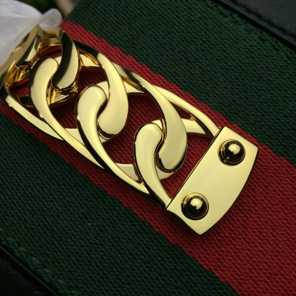 Gvc*1 sylvie leather bag 2520 20cm x8cmx 14cm