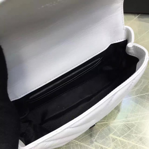 Y51 quilted monogram college white  5069 18cm x 11cm x 5cm