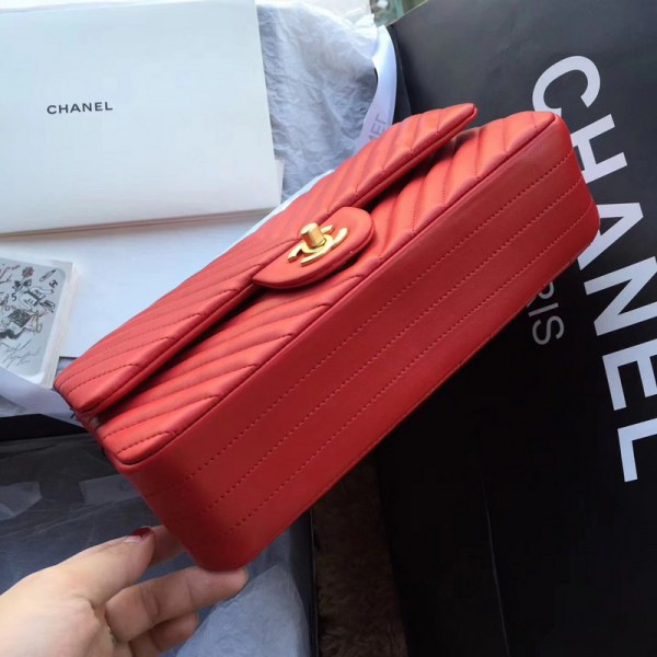 Ch**el classic handbag red