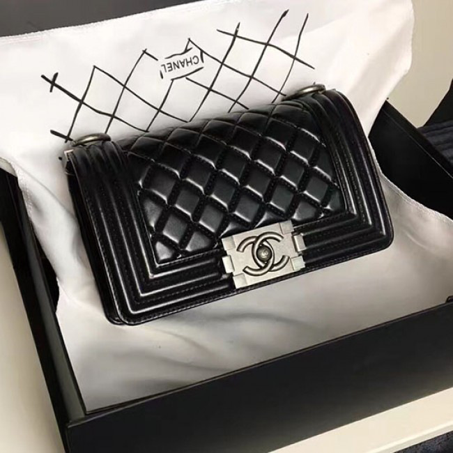 Ch**el small caviar quilted lambskin boy bag black