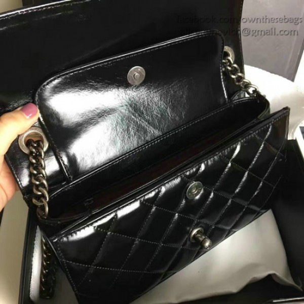 Ch**el oil wax leather perfect edge bag silver black a14041