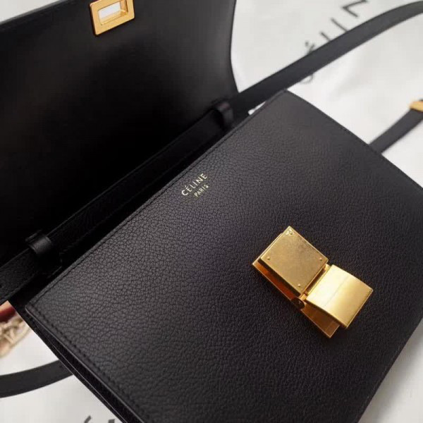 Ce1i*e leather classic box z1127 24cm x 7cmx 19cm