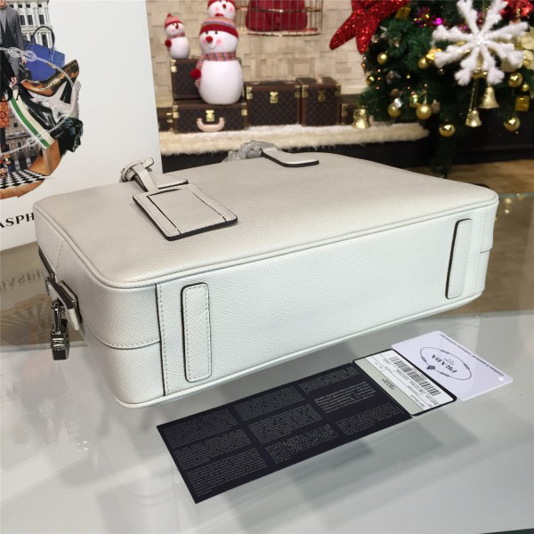 Pra*a leather briefcase 4225 37cm x 9.5cm x 28.5cm