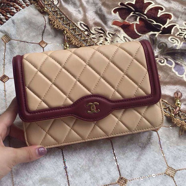 Ch**el lambskin mini chain wallet beige a81024 vs01851