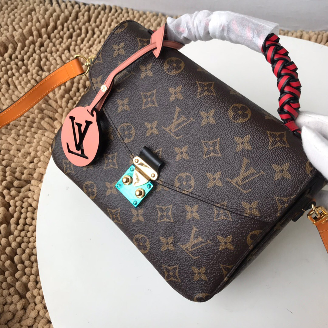 Lv pochette  metis  monogram canvas m43984 25.0 x 19.0 x 7.0 cm