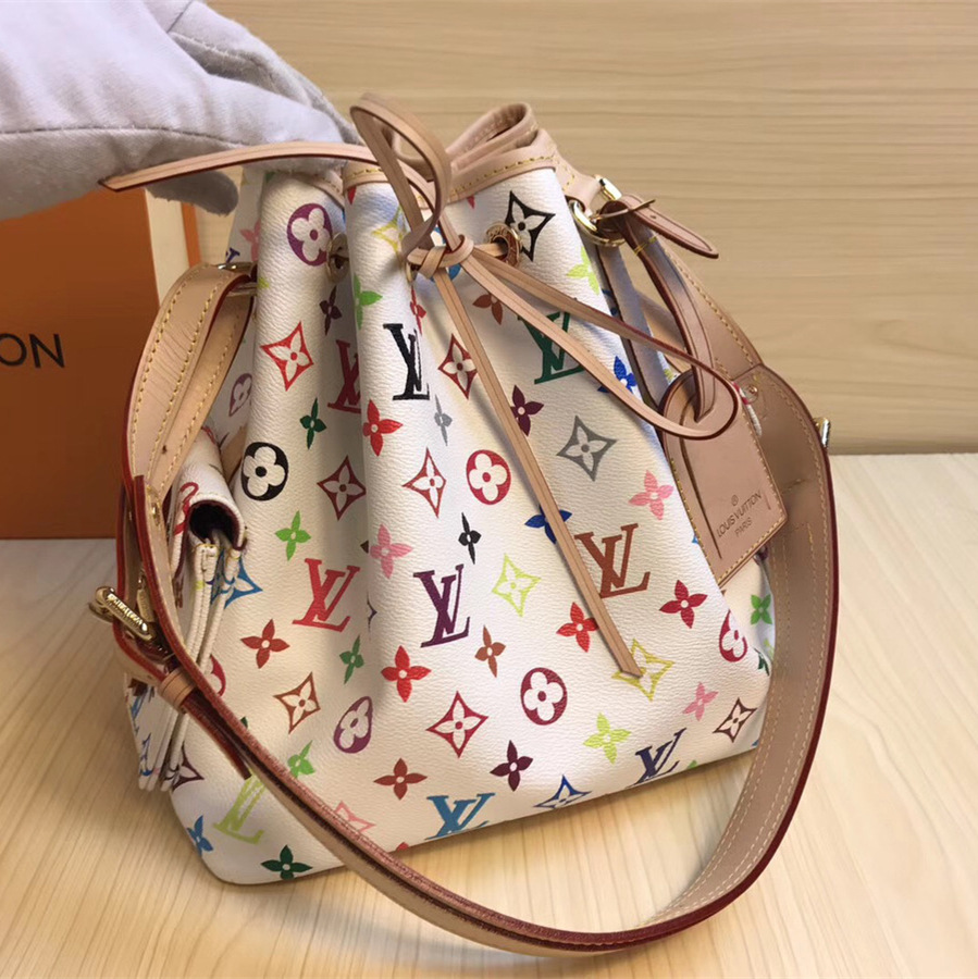 l0vis Vvtt0n bucket bag m42229 25 x 27 x 18