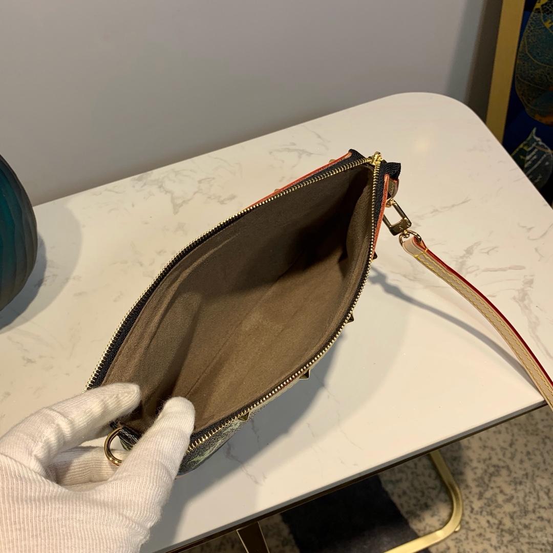 LV fashion exquisite handbag black 21*13*5CM