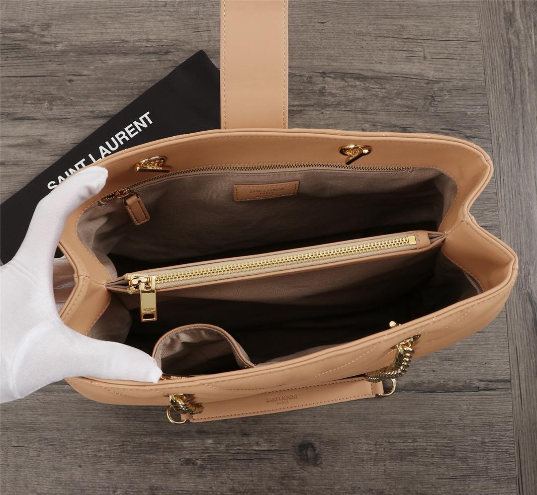 Y51 monogramme yellow  35x9.5x25cm