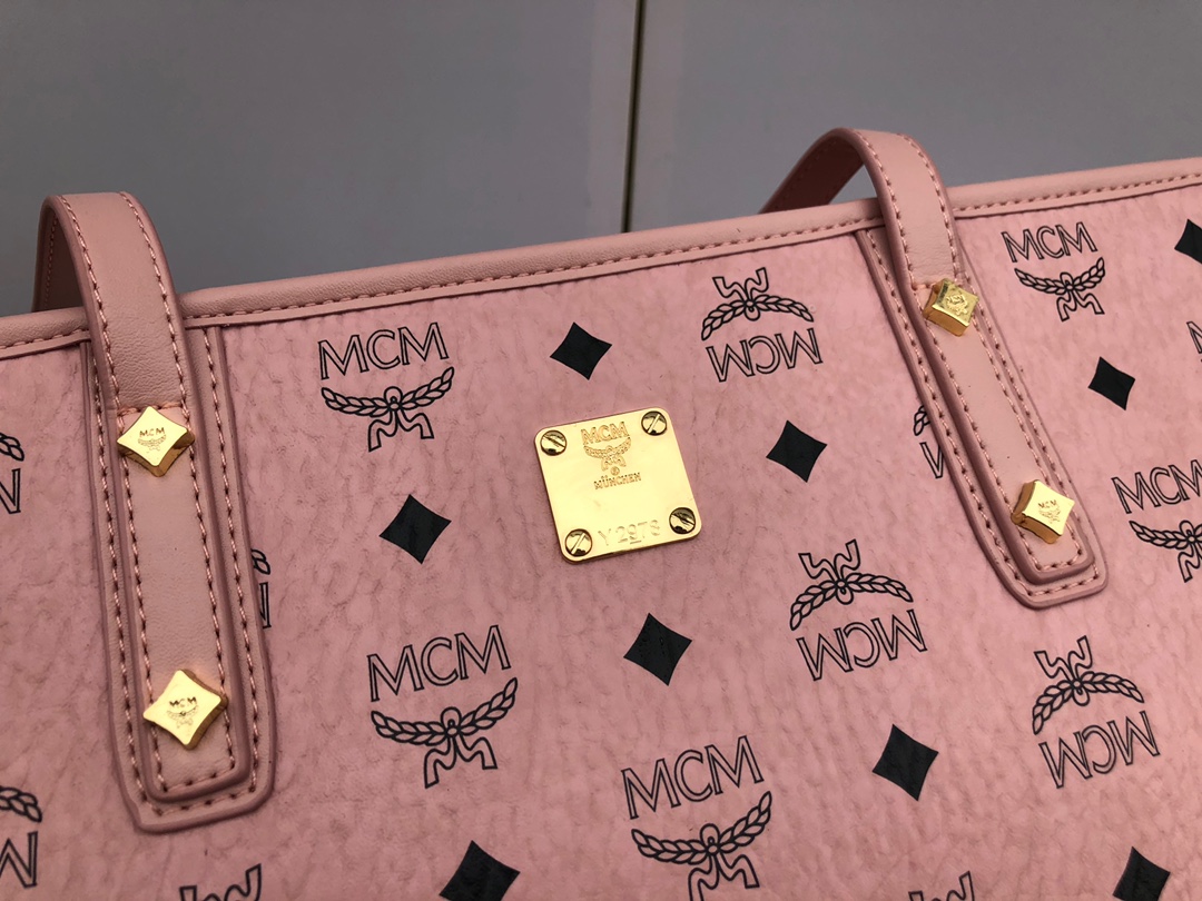 Anya shopper in visetos pink 35cm x 27cm x 13cm