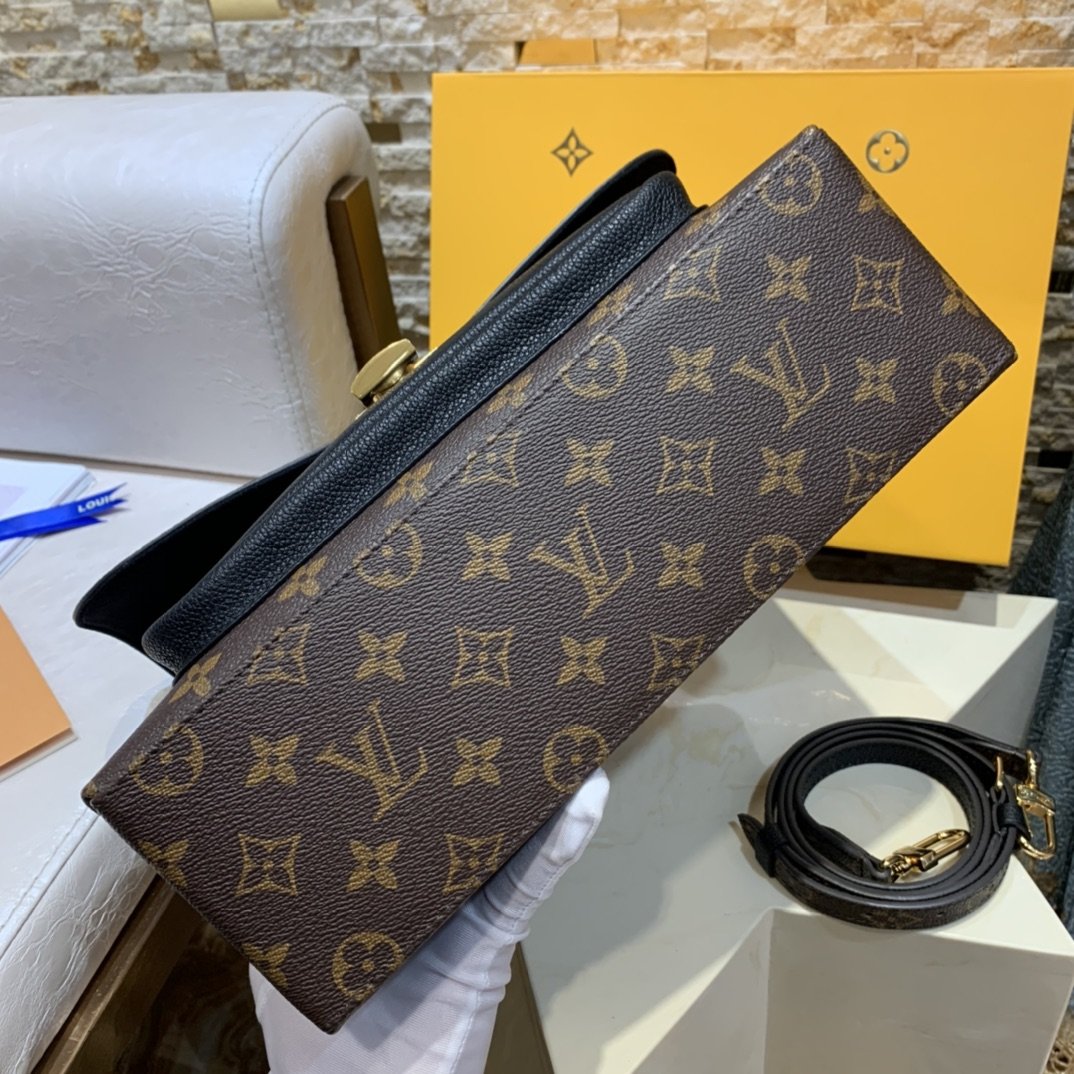 l0vis Vvtt0n message bag black m44259 29.0 x 21.0 x 13.5 cm