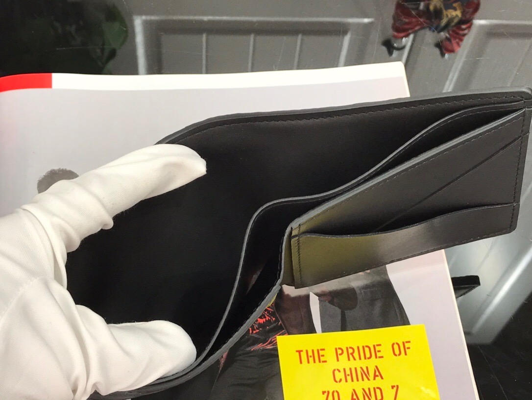 Lv multiple wallet m69037_11.5x9x1.5cm