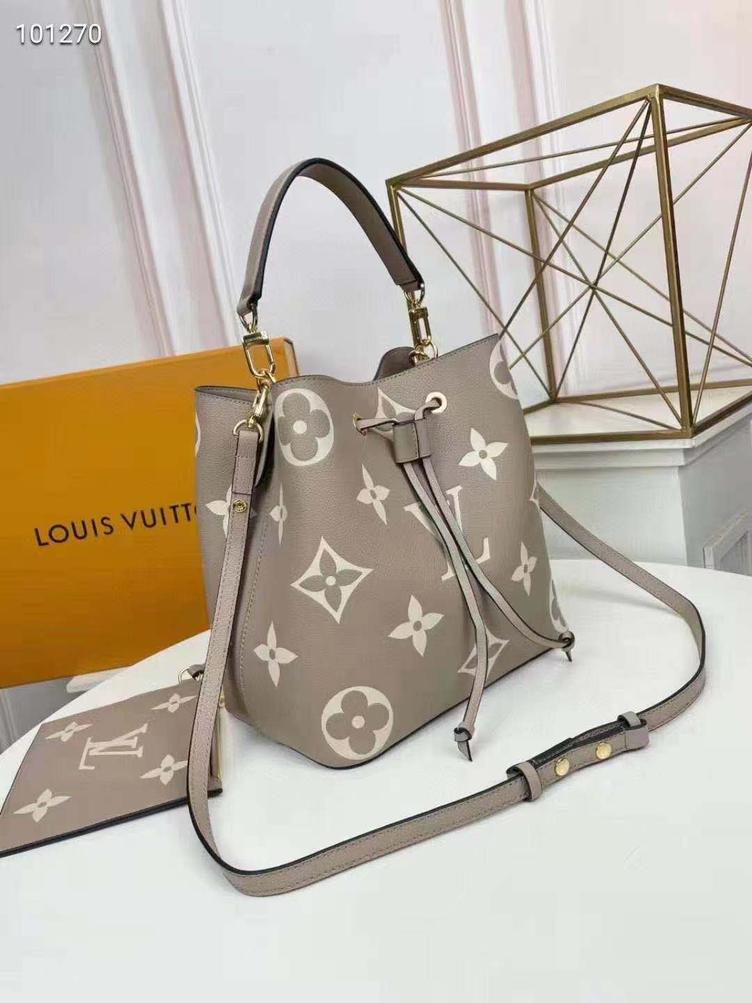 Lv m45555  néonoé mm bicolor monogram empreinte leather 26CM