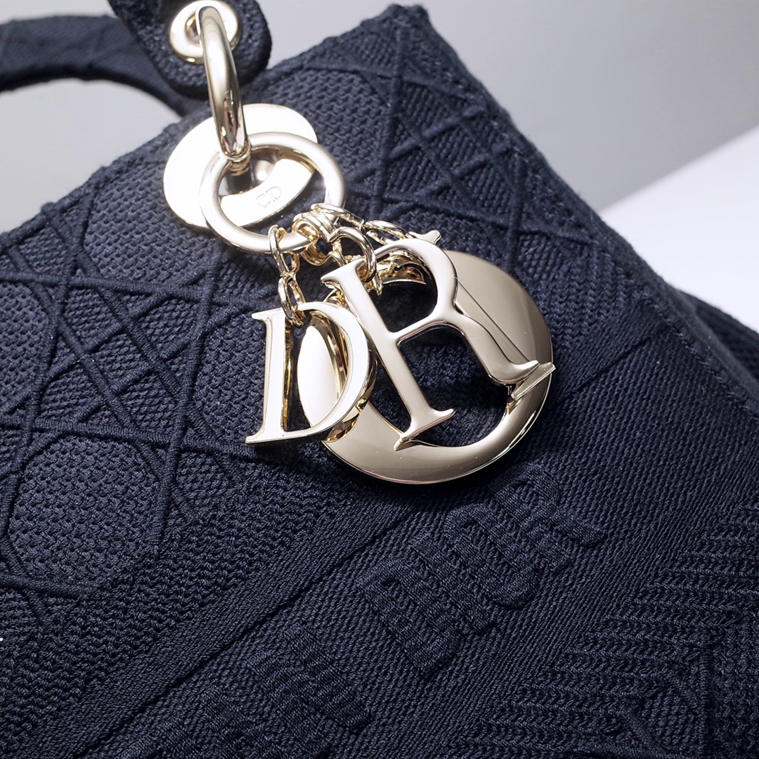 D10r medium lady d-lite bag black cannage m0565 24 x 20 x 11 cm