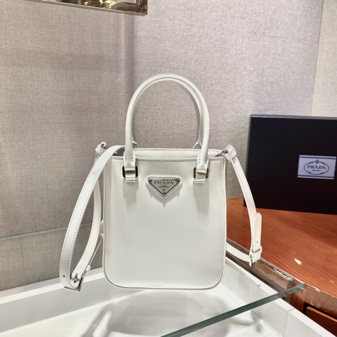 Pra*a small brushed leather tote white 1ba331 15 x 17.5 x 5 cm