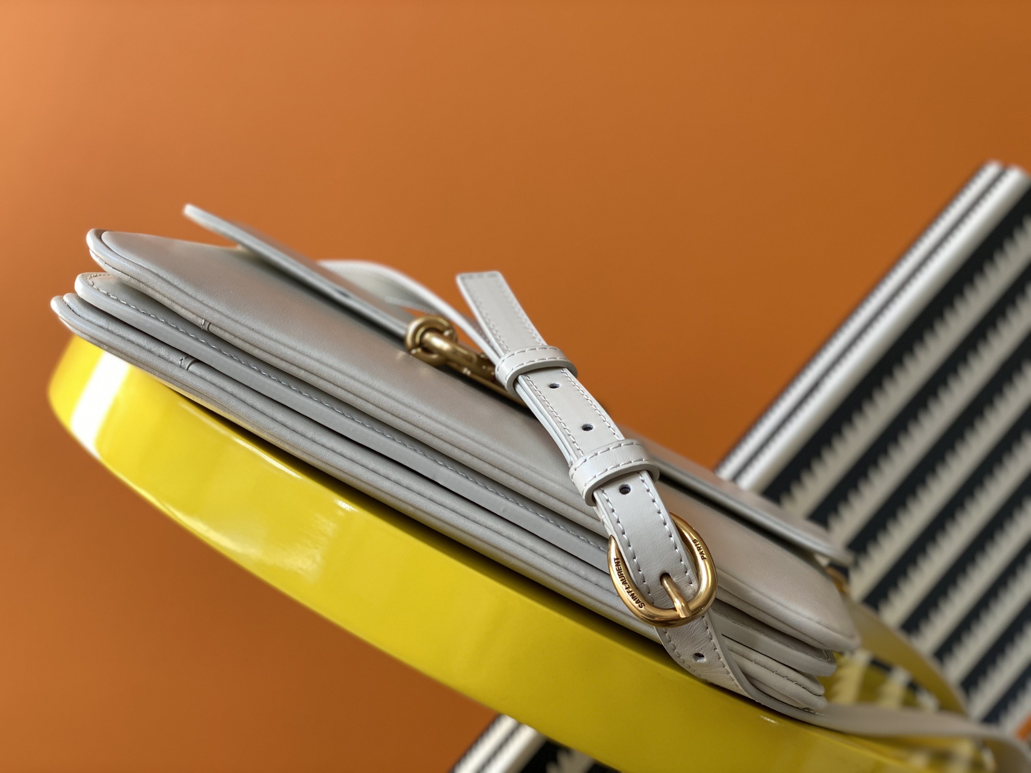 Y51 le maillon satchel in smooth leather white 6497952 24x14.5x3.5cm