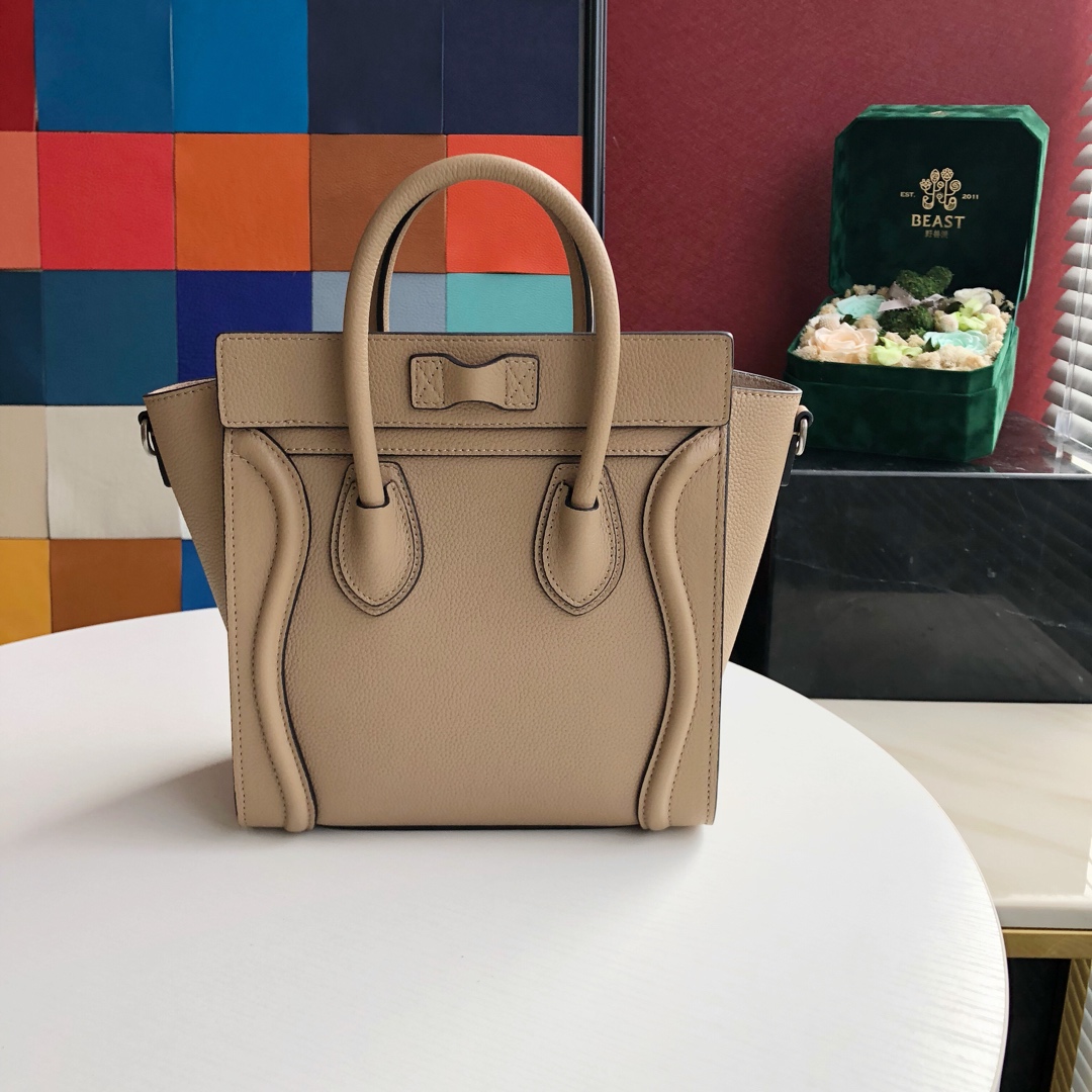 Ce1i*e nano luggage bag in drummed calfskin dune 189243dru 20 x 20 x 10 cm