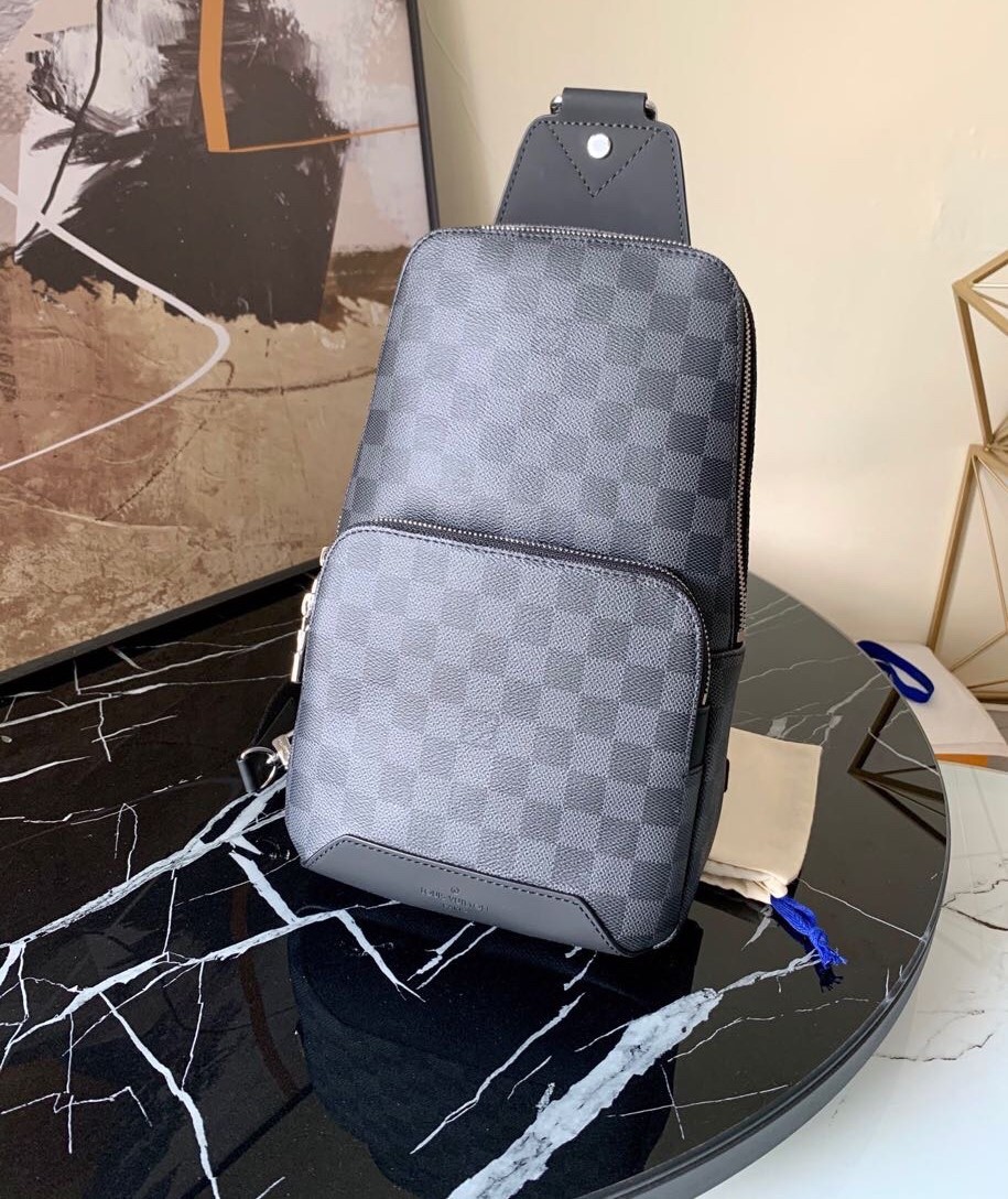 l0vis Vvtt0n avenue sling bag damier graphitte n41719 20 x 10 x 31 cm