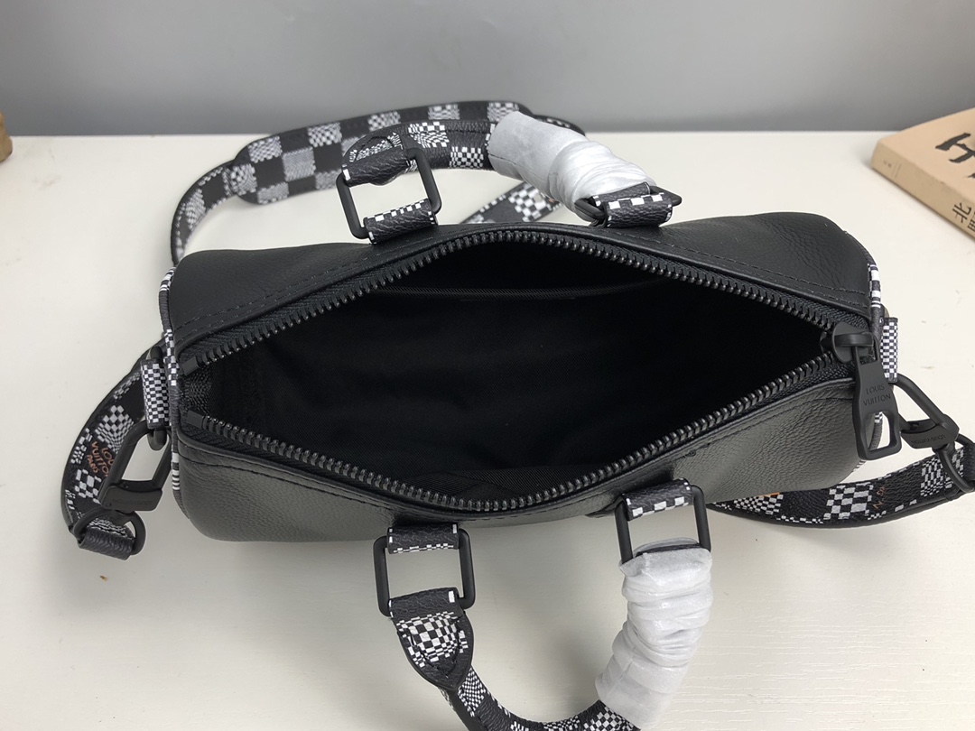 l0vis Vvtt0n nano mini keepall traveling bag n80202 20.0 x 10.0 x 5.0 cm