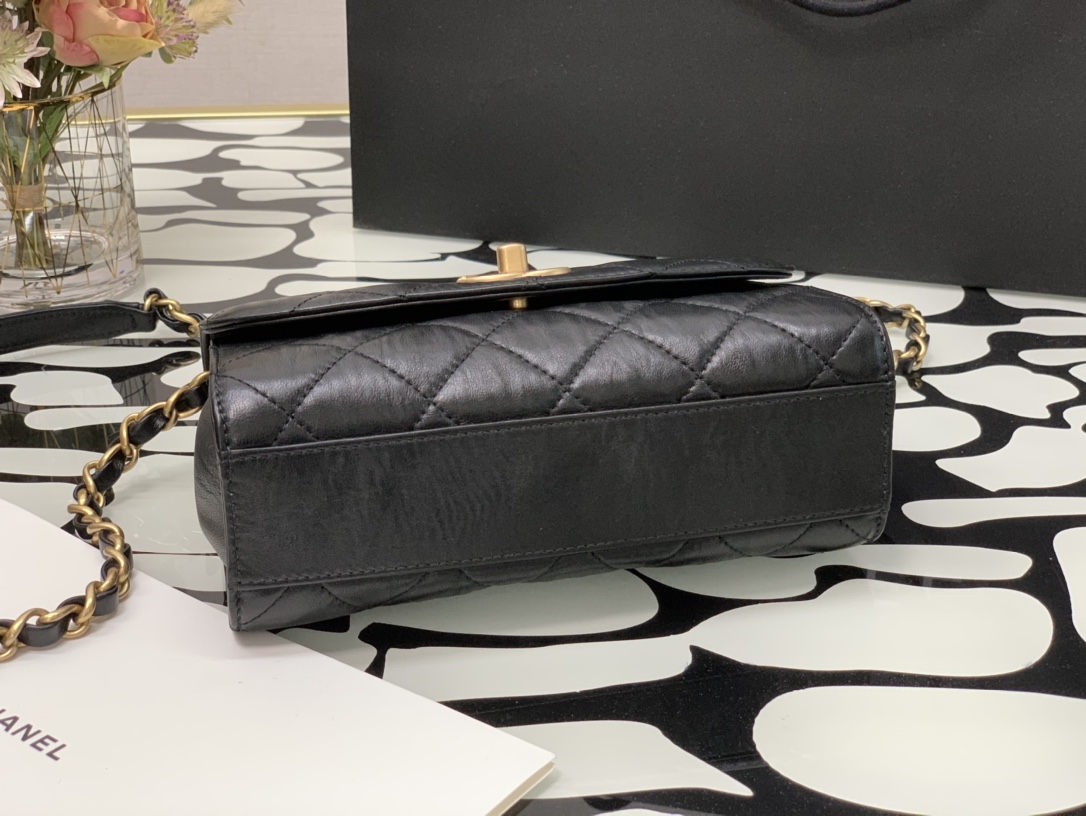 Ch**el small flap bag with top handle crumpled lambskin black as2478 15 × 22.5 × 9.5 cm