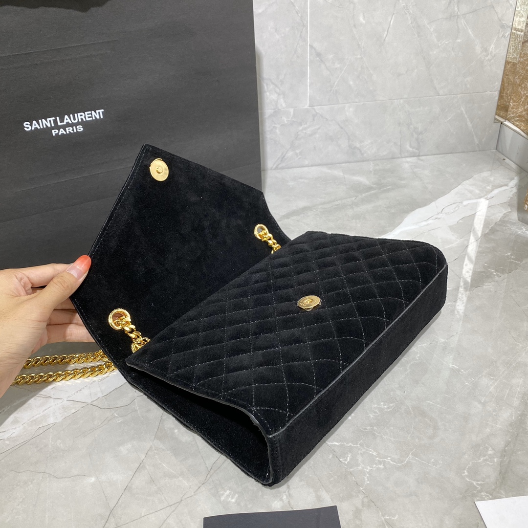 Y51 envelope medium bag in mix matelassÉ velvet black 487206  24 × 17.5 × 6 cm