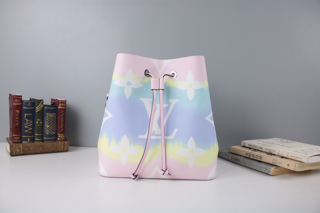 l0vis Vvtt0n escale nÉonoÉ mm pastel m45124 26cm