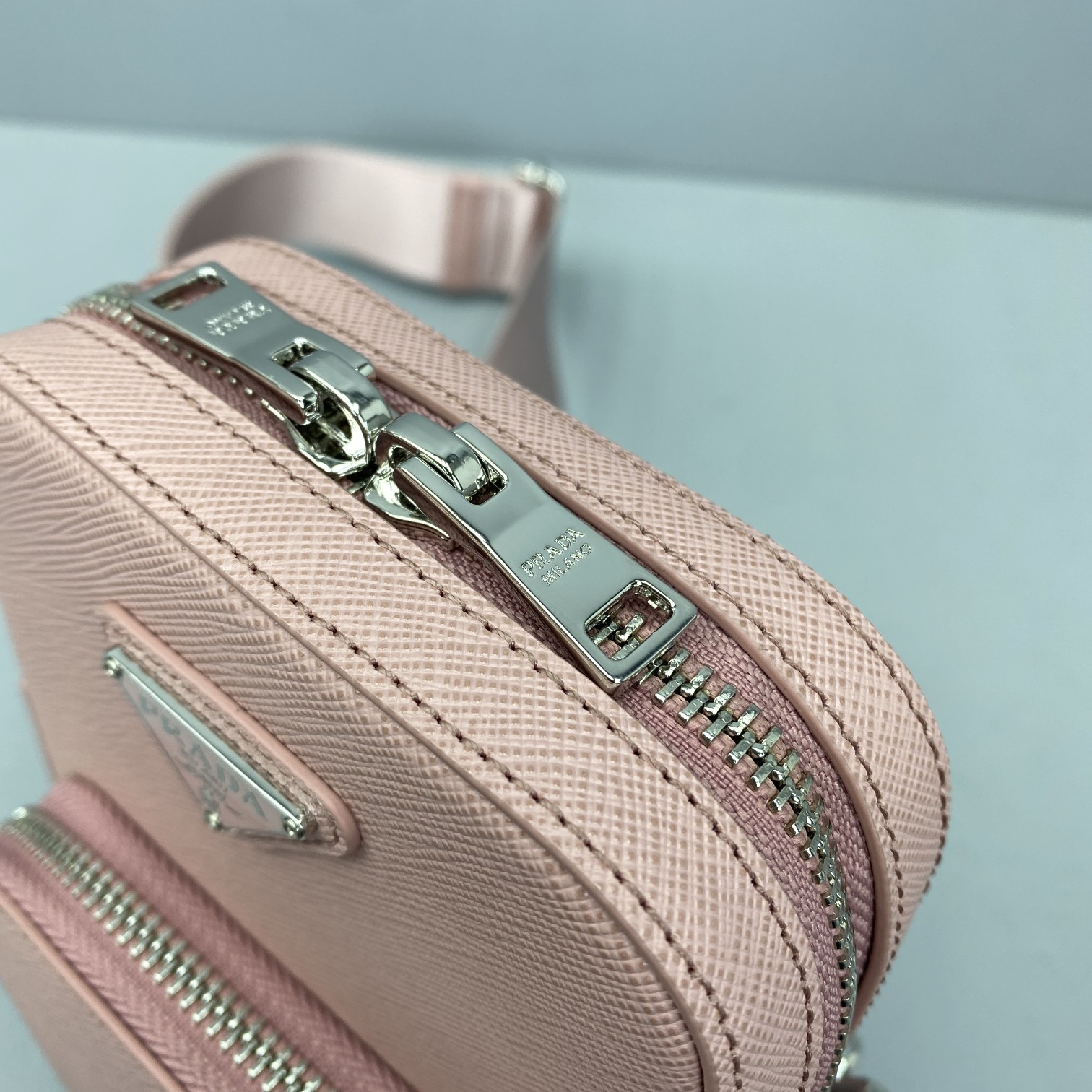 Pra*a saffiano leather mini bag water lily 1bh183 12 x 6.5 x 18 cm